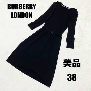 Excellent condition ✨️ Burberry London ● Knit Dres