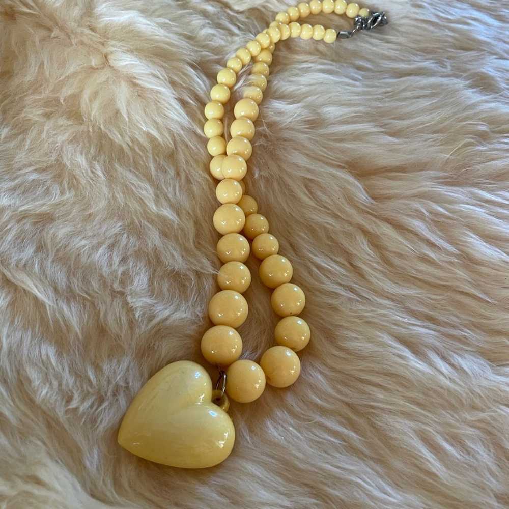 Vintage 90s Yellow Beaded Necklace Pendant - image 2