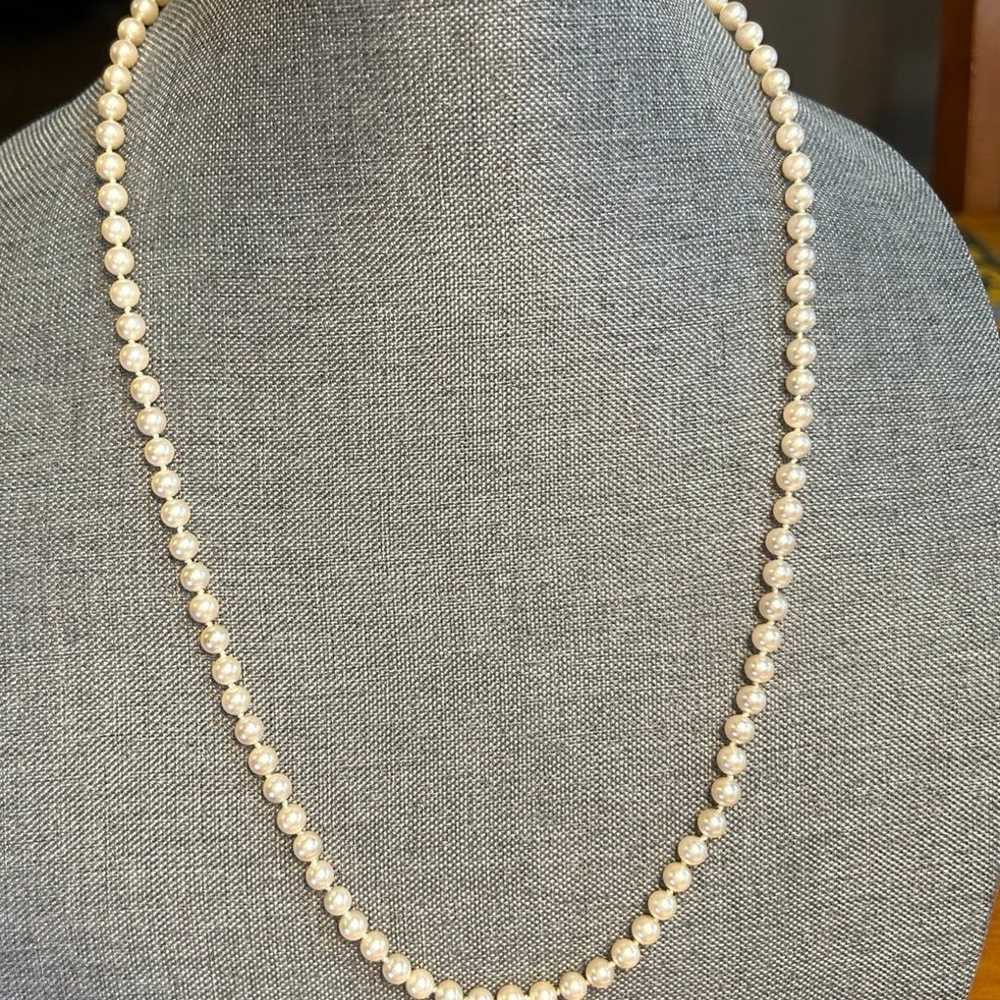 Vintage White 8mm Freshwater Pearl Strand Sterlin… - image 1