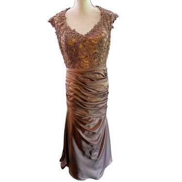 La Femme Champagne Mother of the Bride Dress Sz 12 - image 1