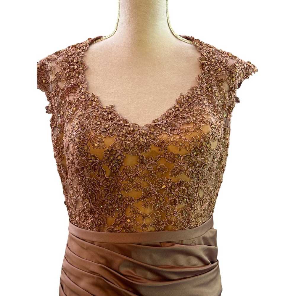 La Femme Champagne Mother of the Bride Dress Sz 12 - image 2