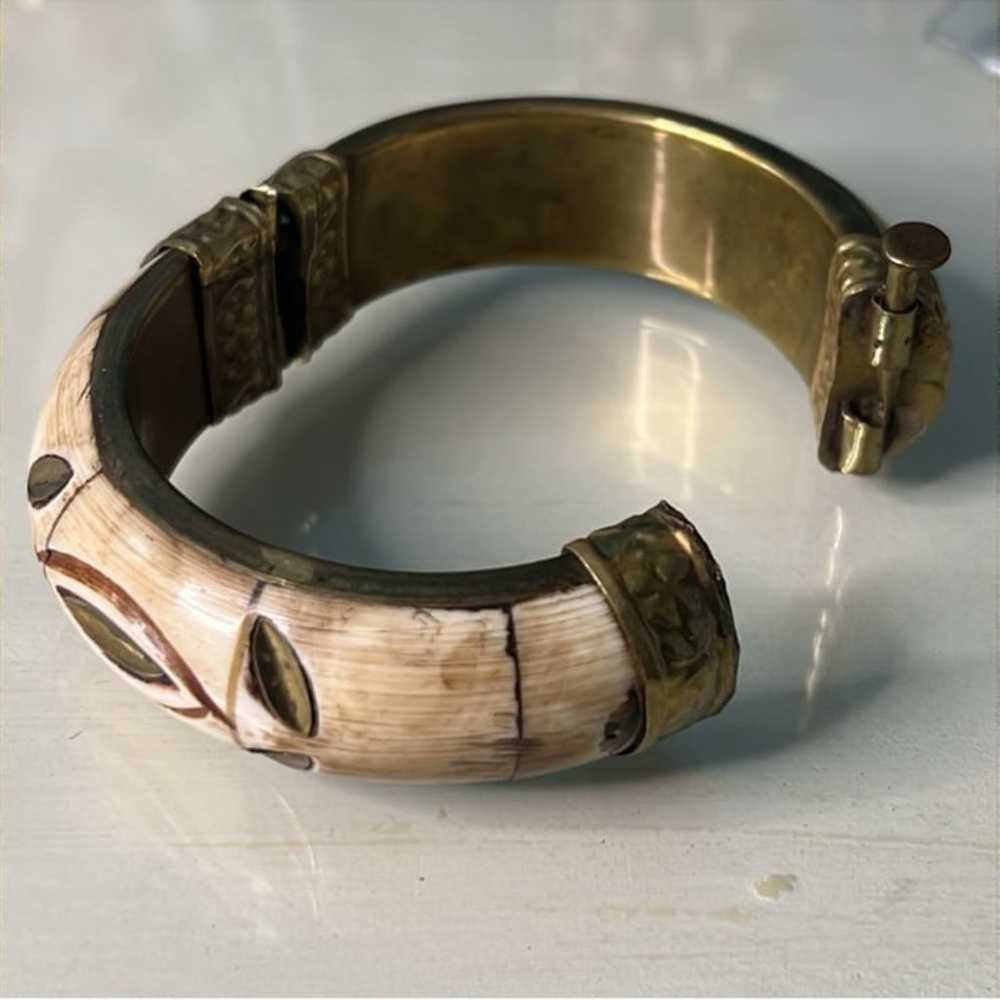 Vintage Carved Bone Bracelet - image 5