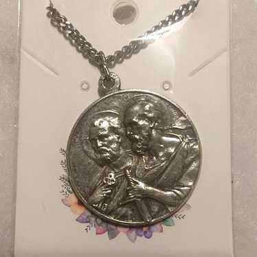 Beautiful Vintage Religious Silver Necklace