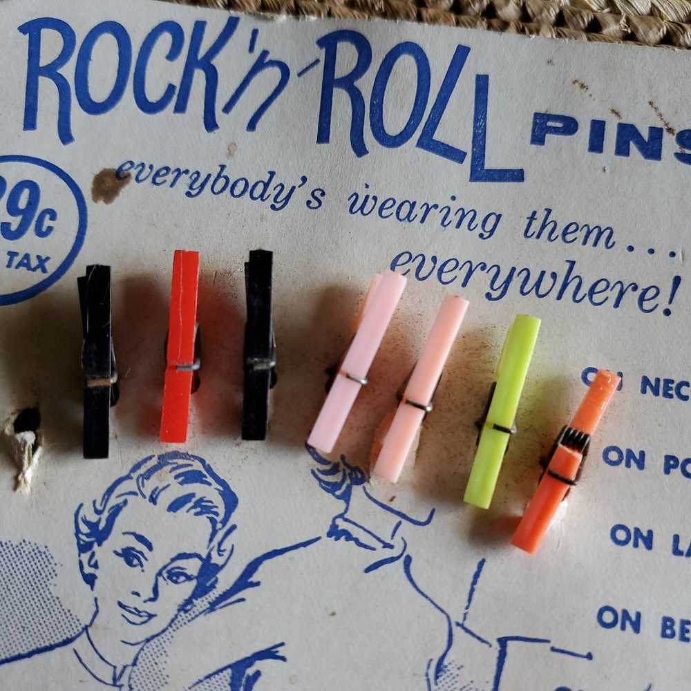 Rock n Roll Clothes Pins - image 3