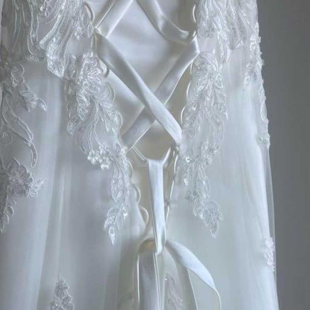 A-line wedding dress - image 6