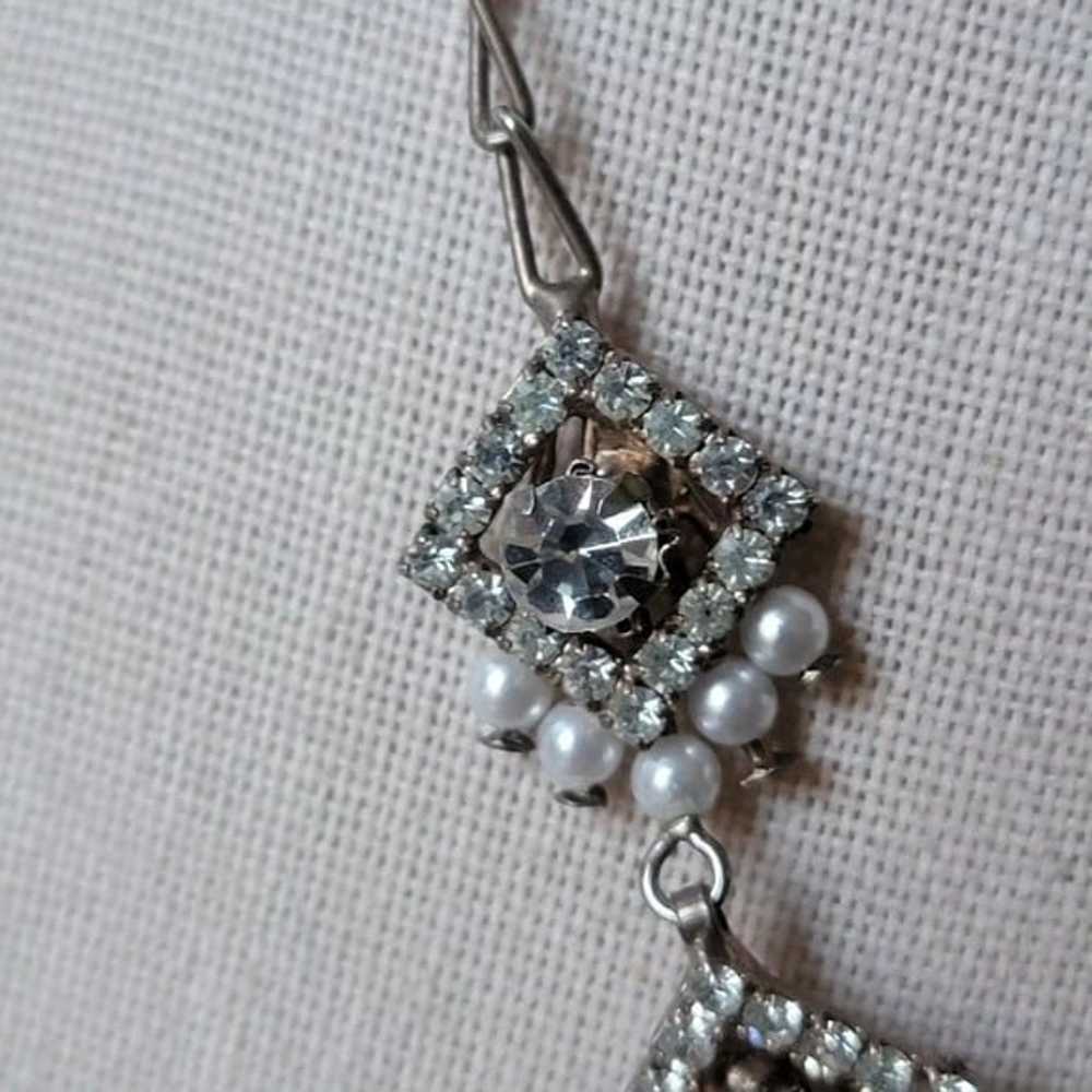 Art Deco Inspired Vintage Rhinestone Faux Pearl C… - image 9