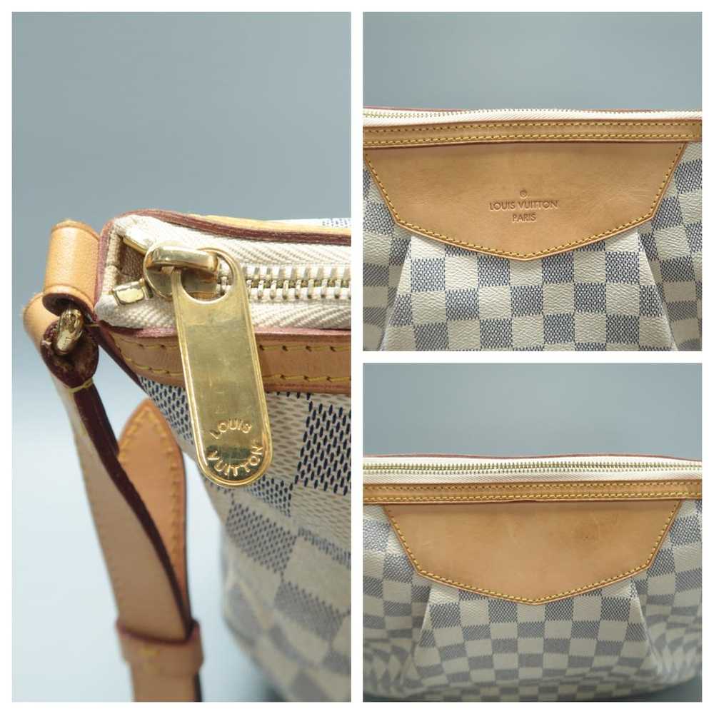 Louis Vuitton Siracusa leather handbag - image 12