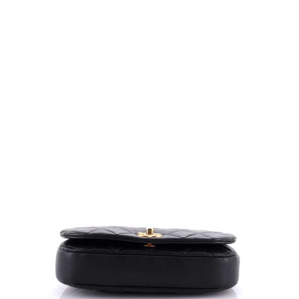 Chanel Leather crossbody bag - image 10