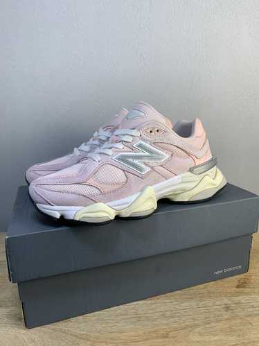 New Balance Women’s New Balance 9060 Crystal Pink 