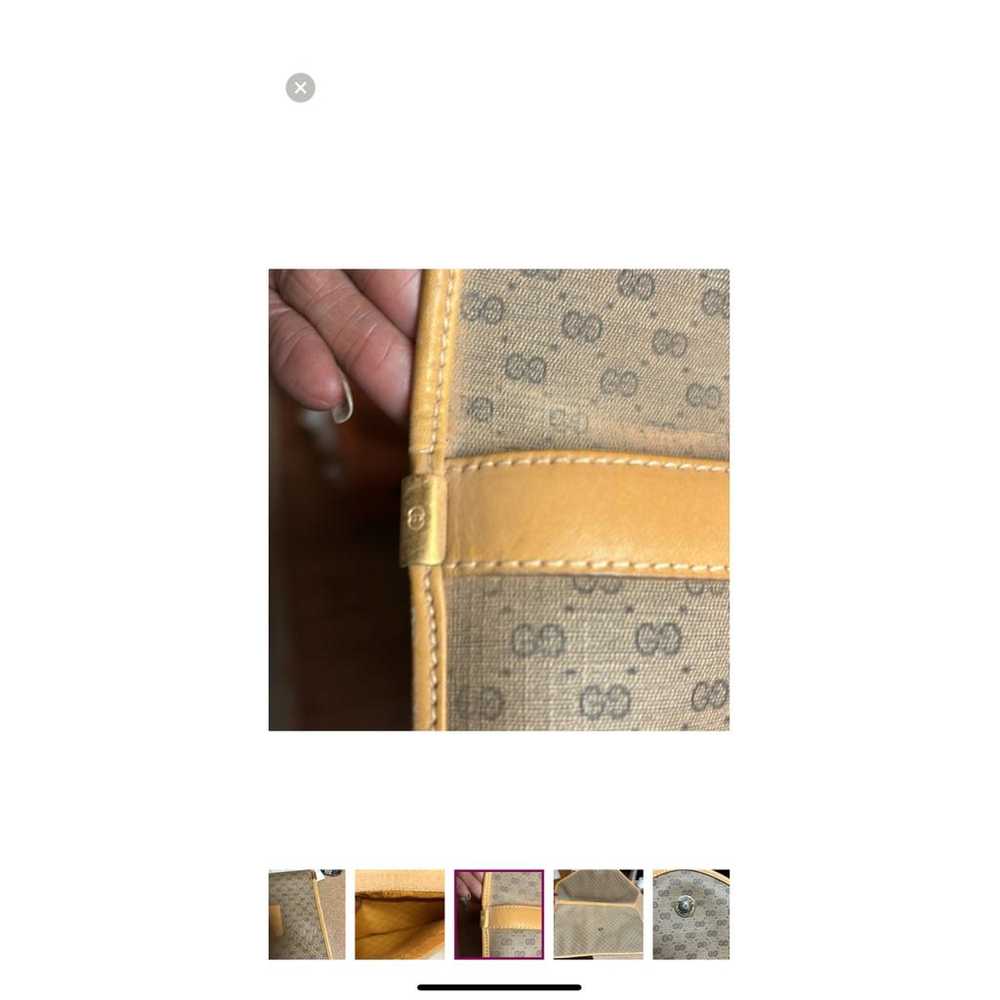 Gucci Vinyl clutch bag - image 7