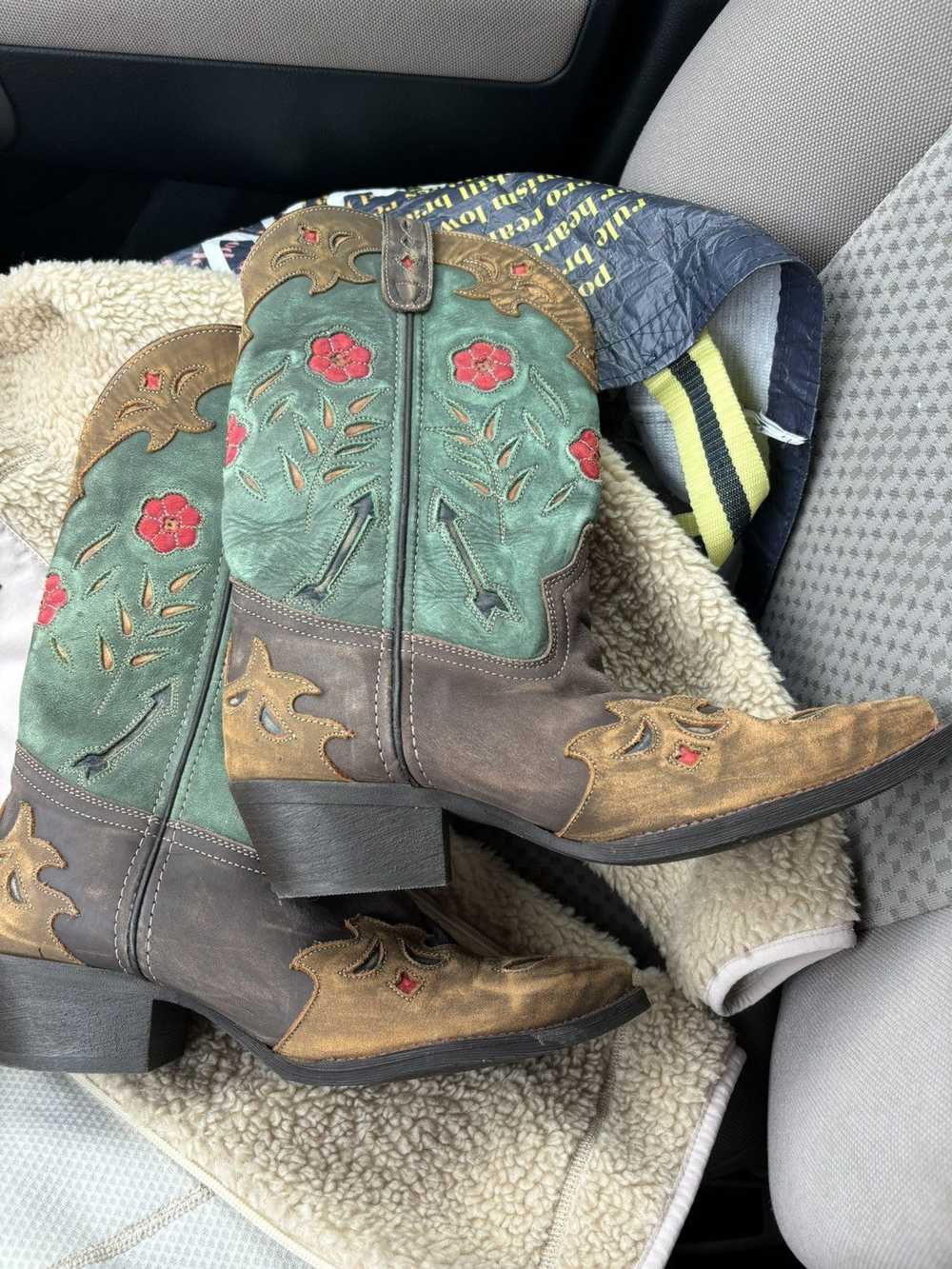 Other Floral cowgirl boots - image 2