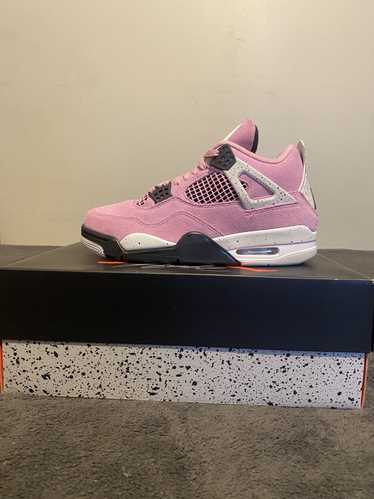 Jordan Brand Orchid Jordan 4 retro