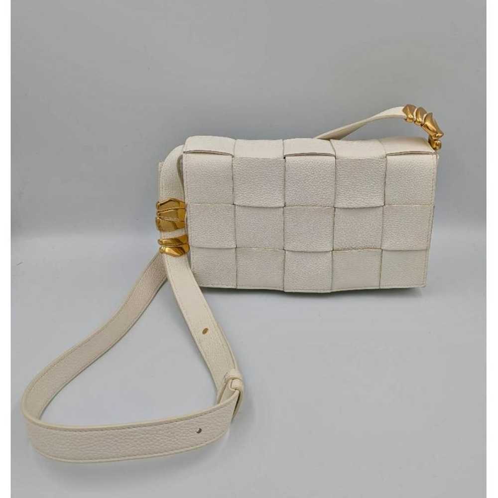 Bottega Veneta Cassette leather crossbody bag - image 2