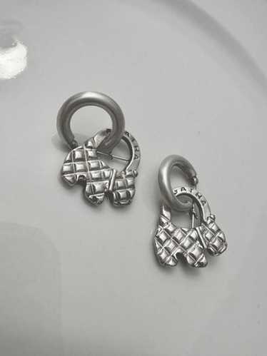 AGATHA PARIS ピアス 2000年 マスコット犬 ラインストーン 希少 楽天市場】アガタ 犬の通販