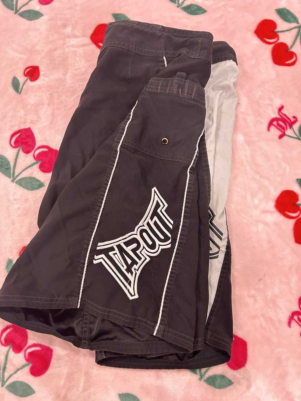 Tapout tapout shorts - image 4