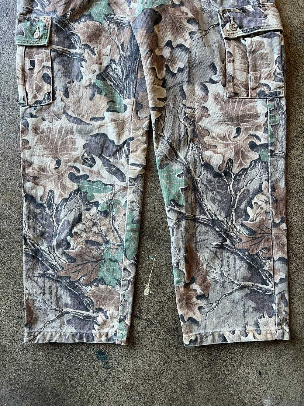 1990s Wrangler Real Tree Camo Cargo Pants 30" x 3… - image 3