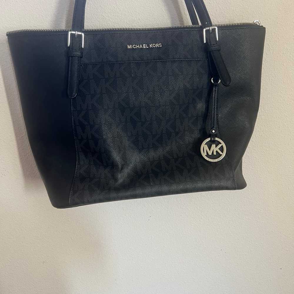 Michael Kors Tote - image 5