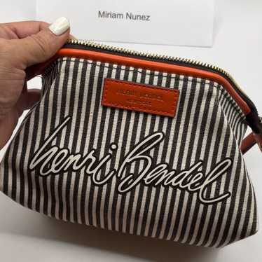 henri bendel makeup cosmetic bag Henri Bendel Can… - image 1