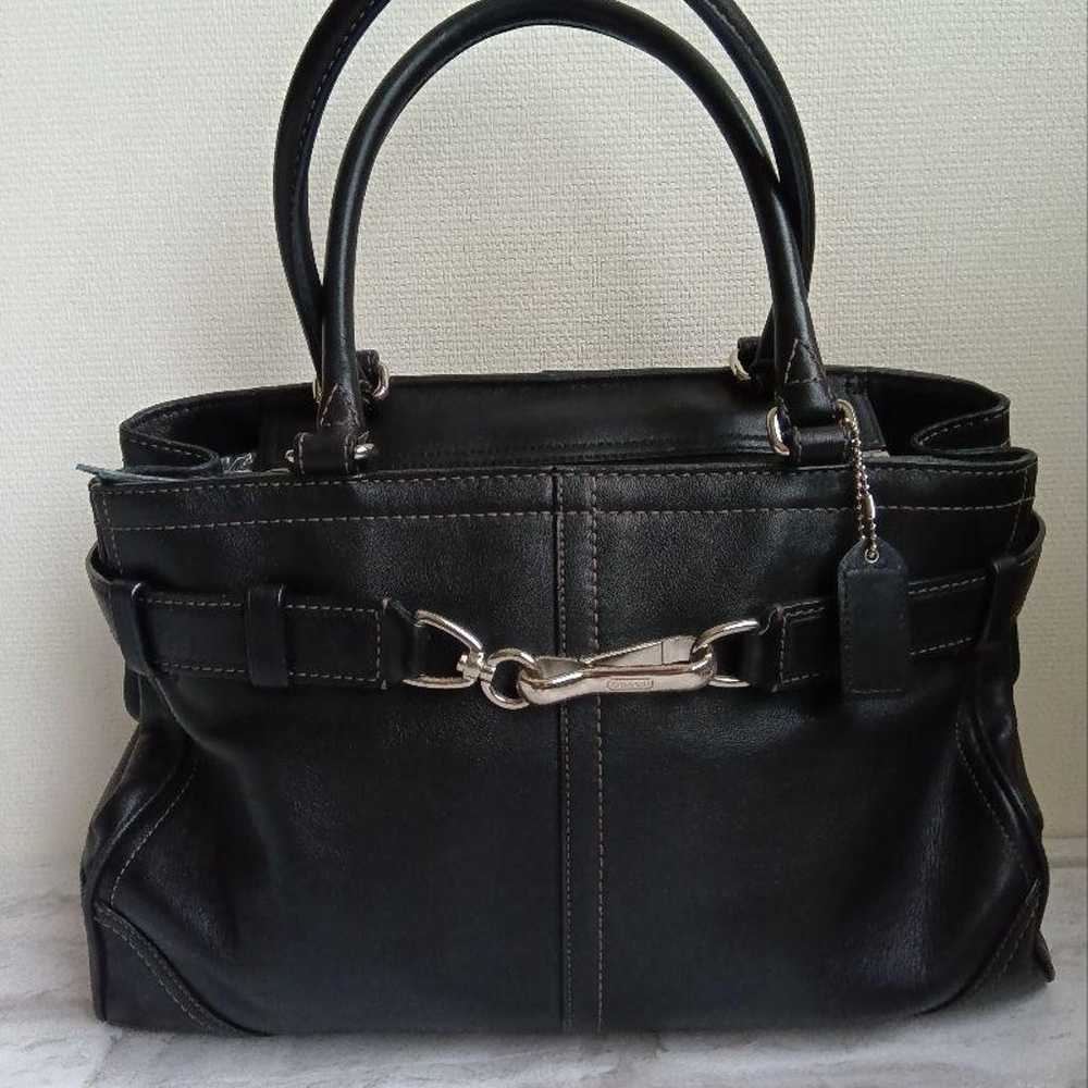 COACH Leather Handbag / Tote Bag Shoulder Carry A… - image 1