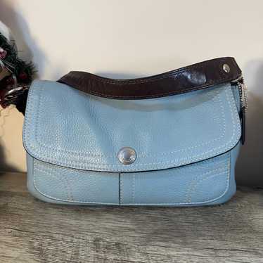 Vintage coach Chelsea blue pebbled leather purse