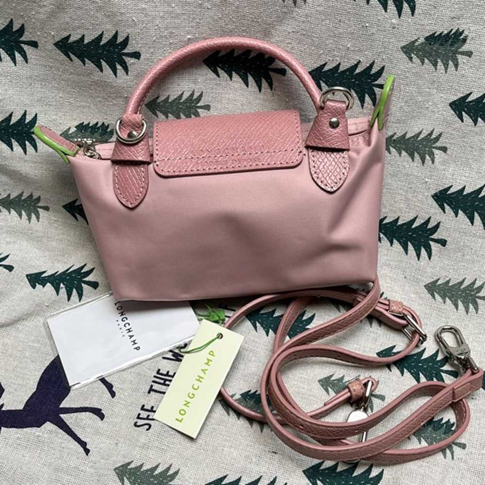 Light pink handbag with crossbody strap - image 2