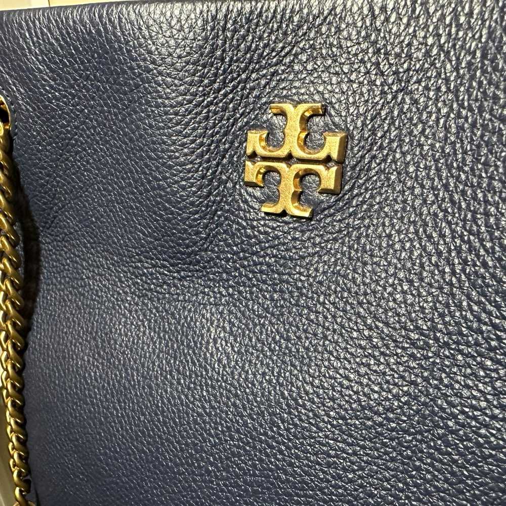 Tory Burch blue leather handbag - image 6