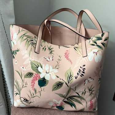 Kate Spade Tote with clutch