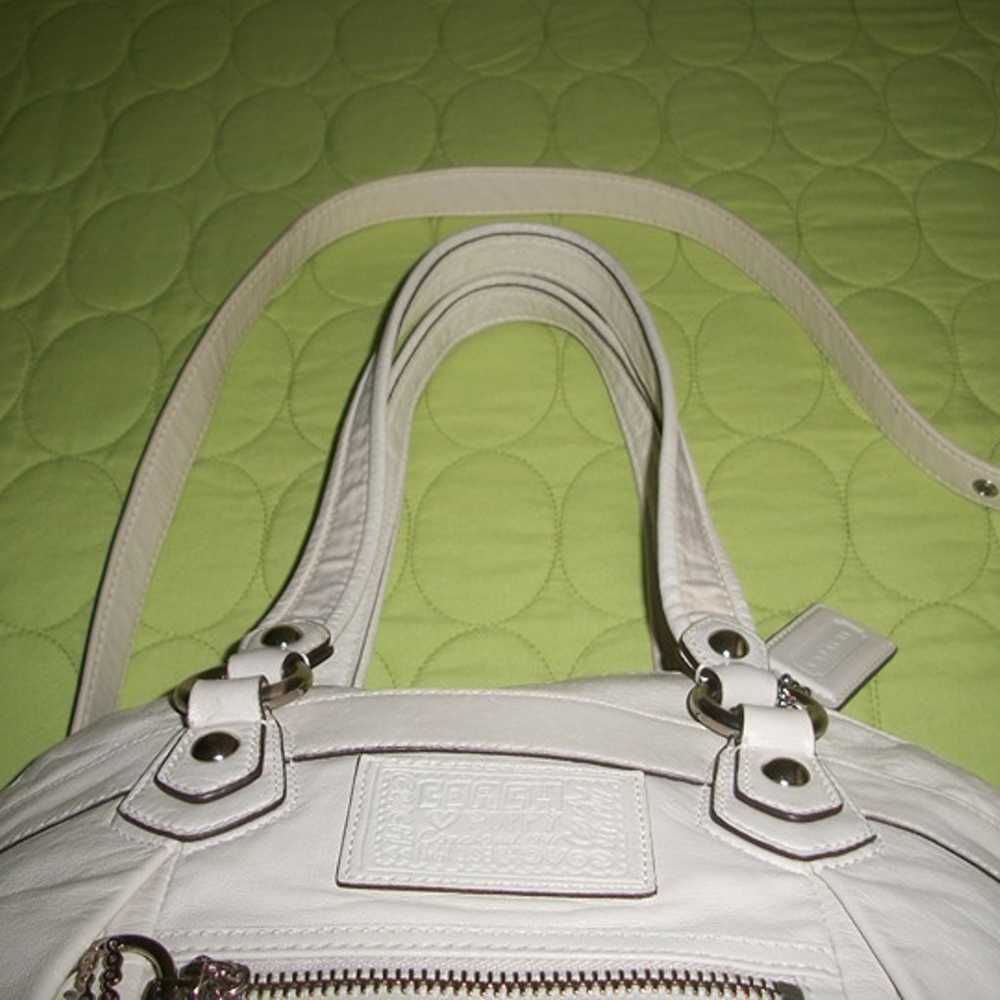 Coach Poppy Leather Ivory Crossbody/Double Handle… - image 4