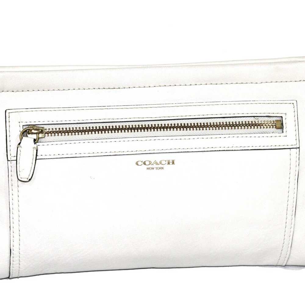 Coach White Leather Clutch Wristlet Gold Hardware - image 7