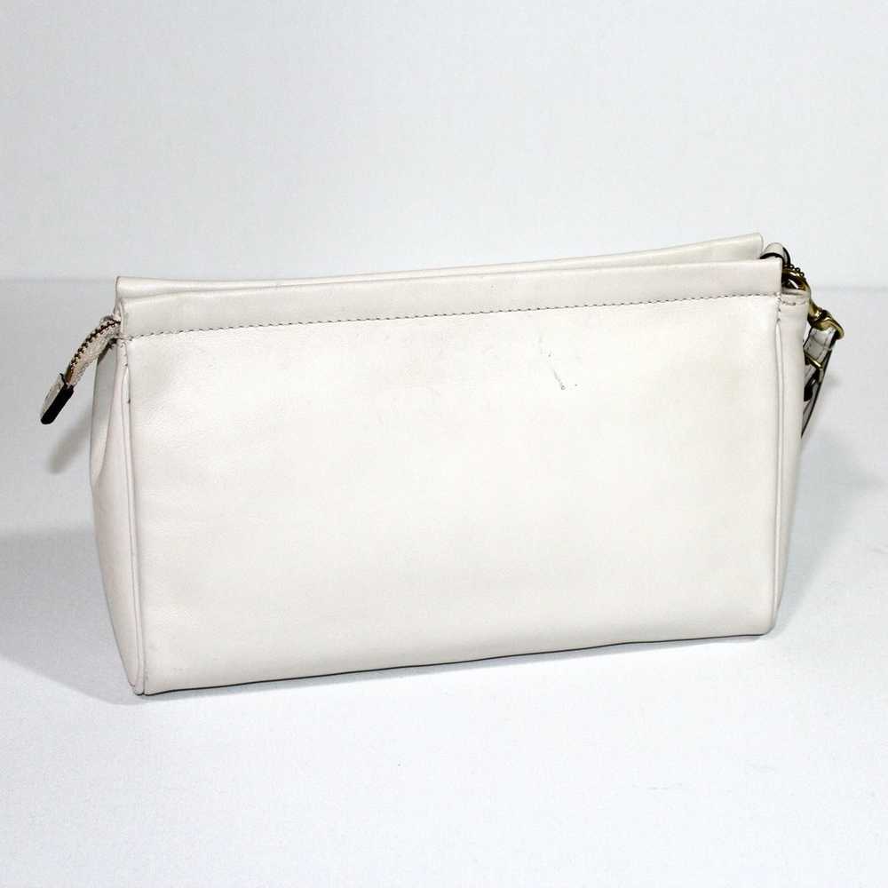 Coach White Leather Clutch Wristlet Gold Hardware - image 9