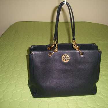 Tory Burch Everly Black Leather Gold Chain Large … - image 1