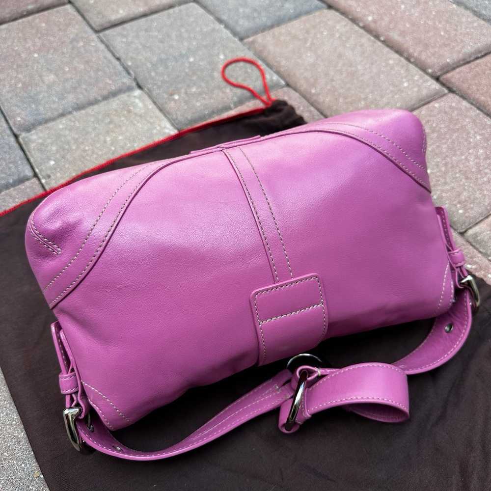 Vintage Y2k Coach Pink Soho Shoulder Buckle Bag - image 5