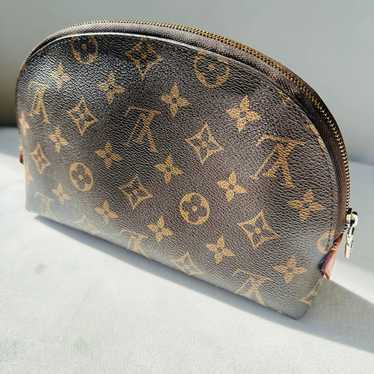 Louis Vuitton Cosmetic pouch monogram canvas