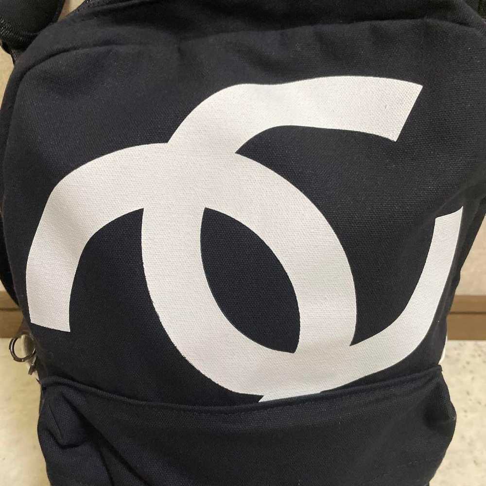 CHANEL novelty backpack in excellent condition - image 2