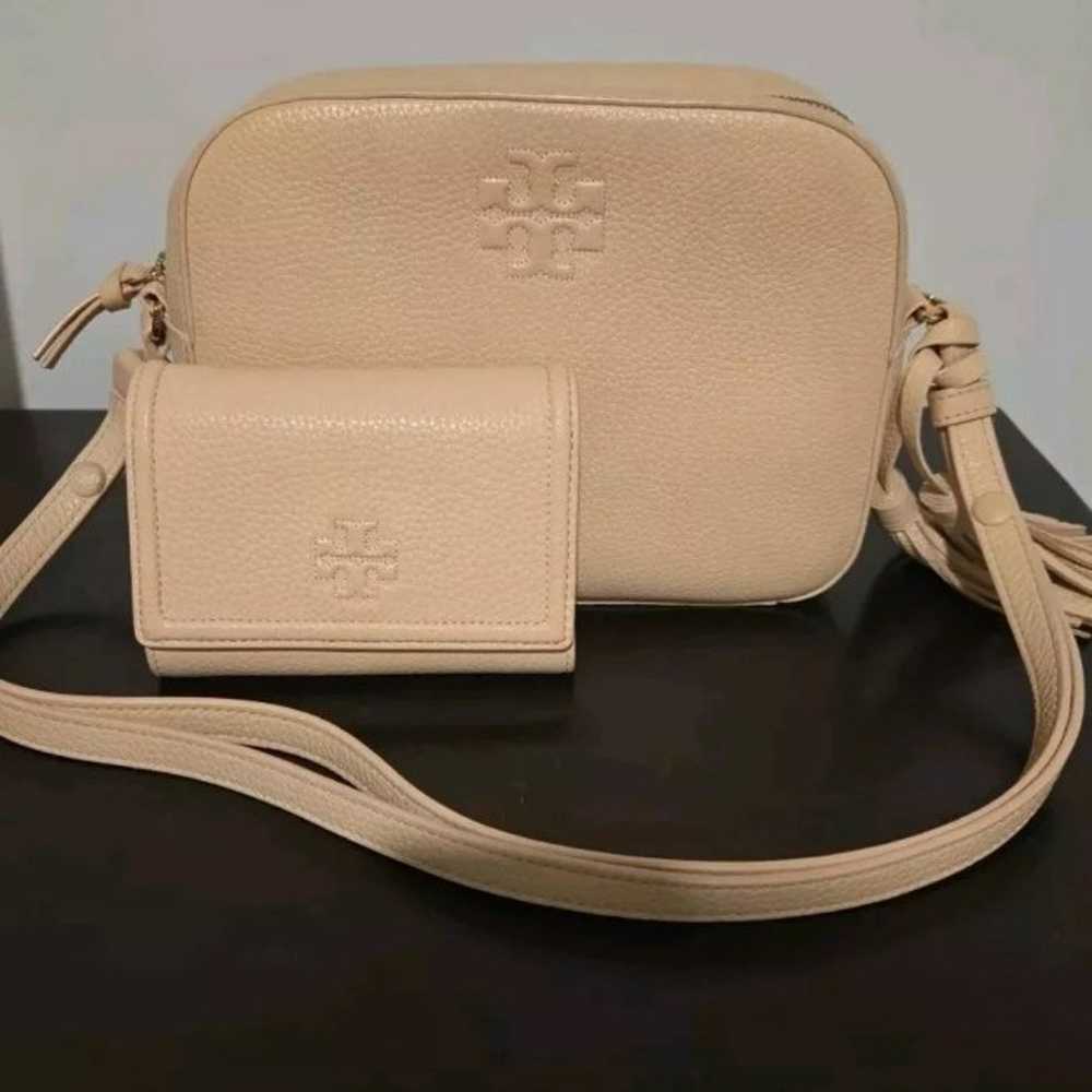 Tory Burch Thea Crossbody with Wallet Pink - image 1