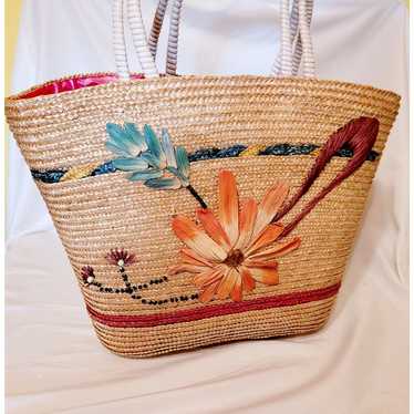 Vintage Flower applique woven wicker tote/beach b… - image 1