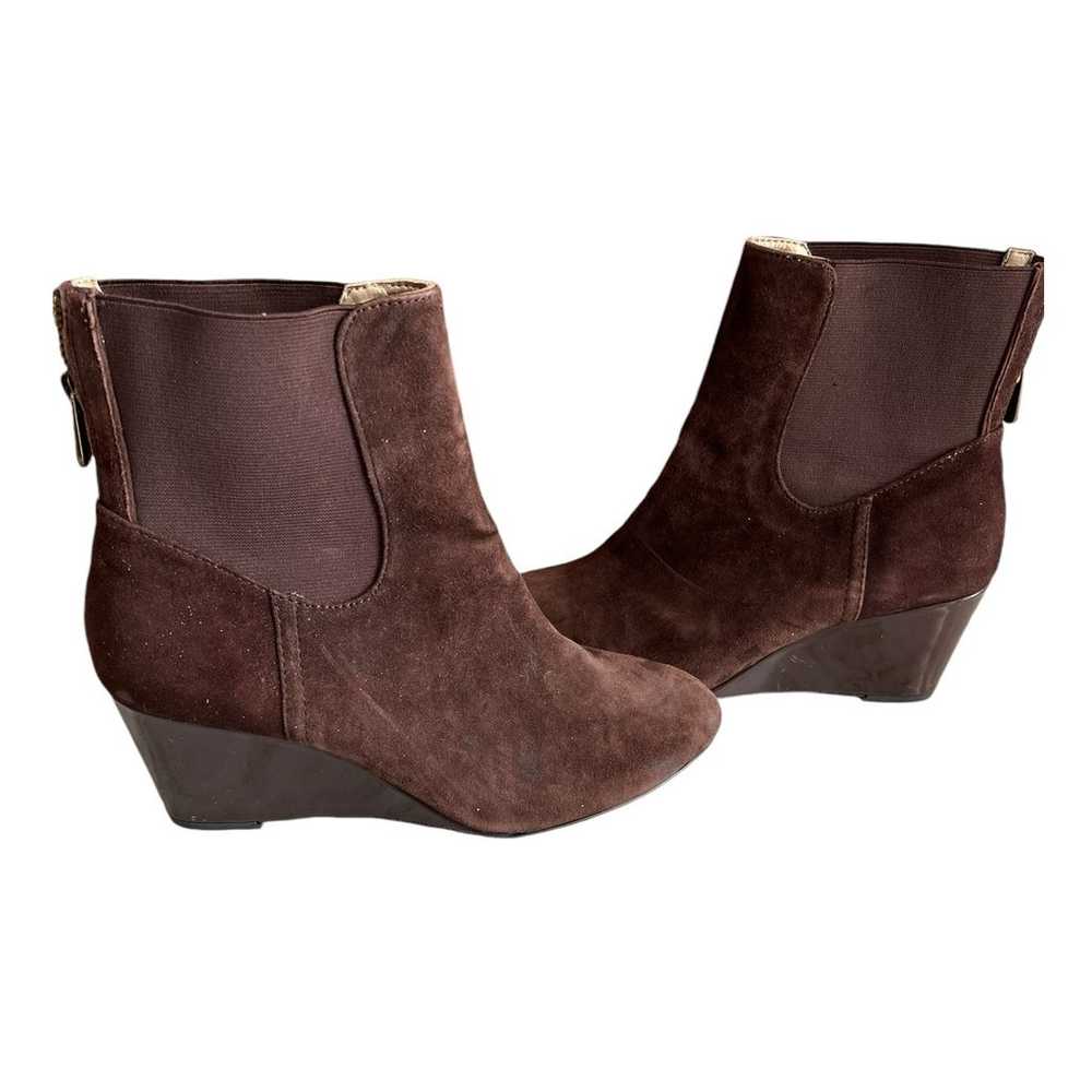 Adrienne Vittadini Suede Wedge Ankle Boots Chocol… - image 2