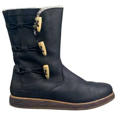 UGG Women’s Kaya Black Leather 3 Toggle Winter Boo