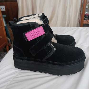 UGG boots size 5 - image 1