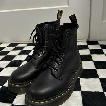 Dr. Martens 1460 Alt Black boots