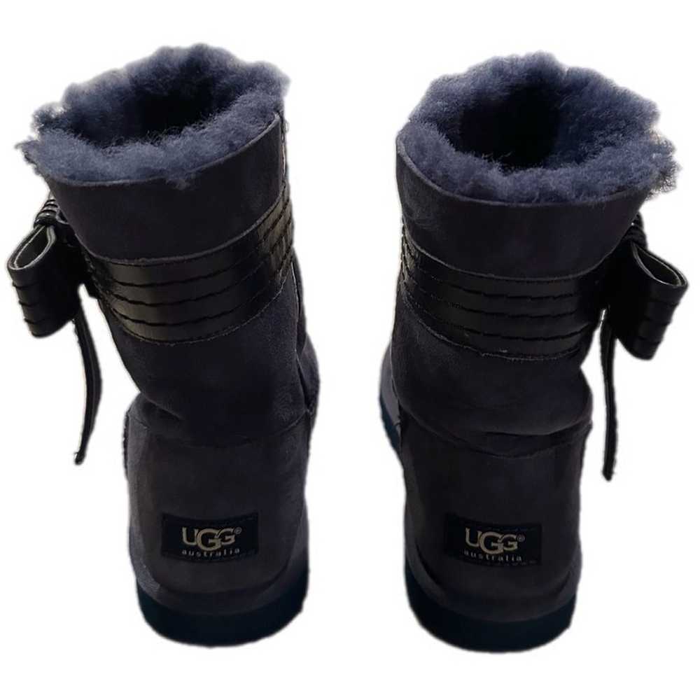 Women's UGG "Josette" Midnight Blue sz 7, leather… - image 7