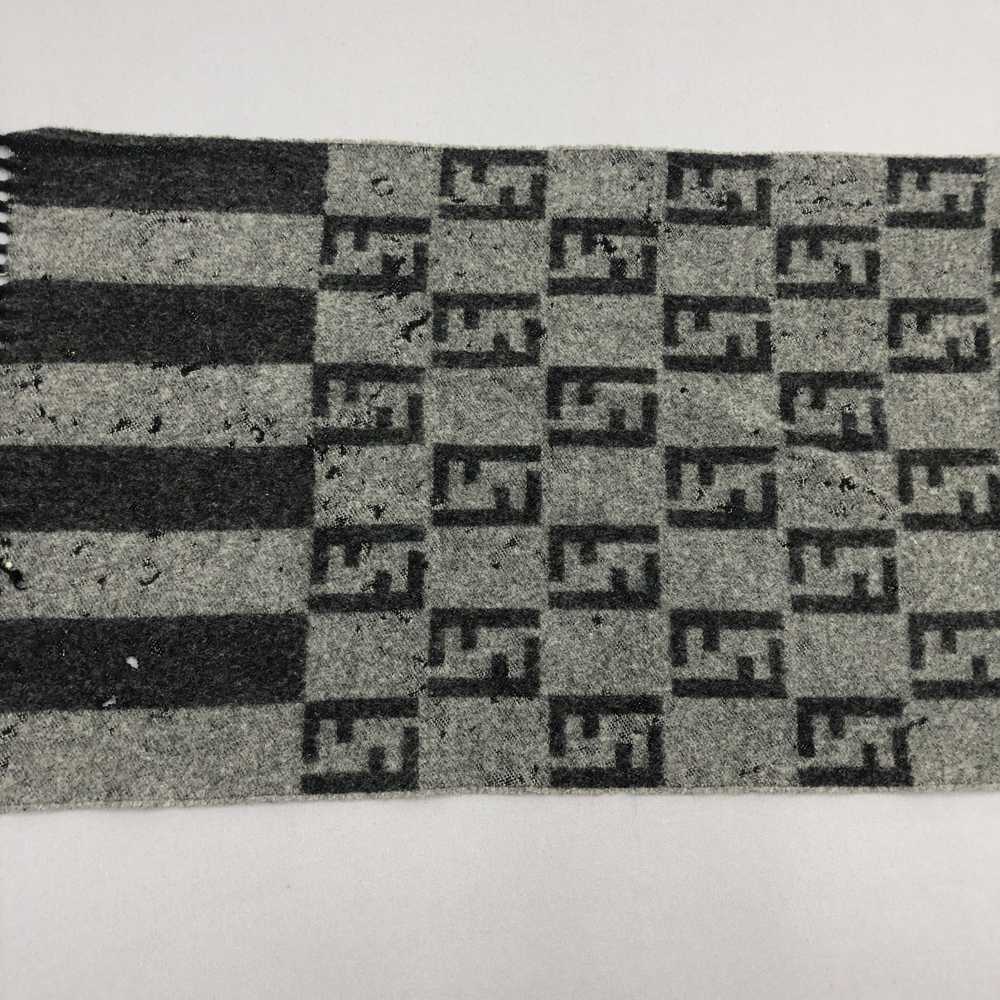 Fendi × Vintage Vintage Fendi Scarf Muffler FF Mo… - image 6