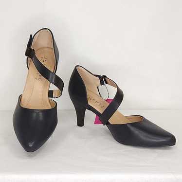 Journee Collection Heels