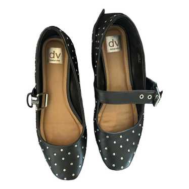 Dolce Vita Leather flats