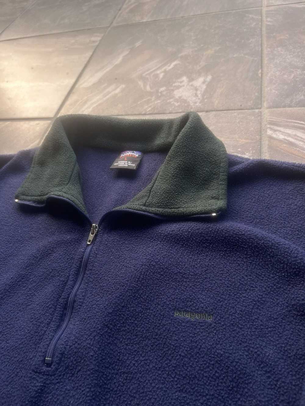 Patagonia × Vintage Vintage Patagonia Navy Blue 1… - image 2