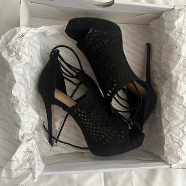 heels size 8 - image 1