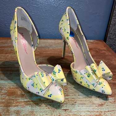 Betsy Johnson heels