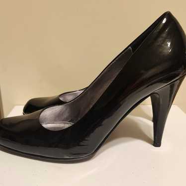 Coach Black Patent Leather Cone Heel Pumps sz.9.5… - image 1