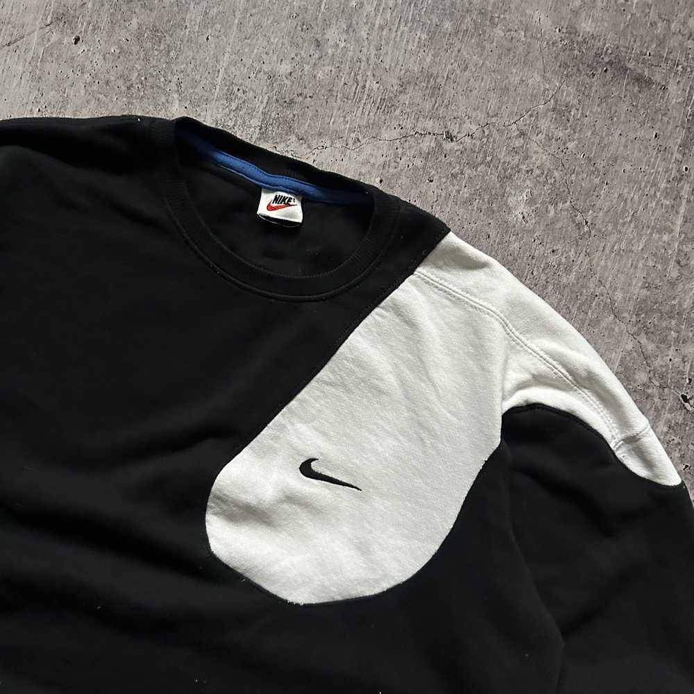 Nike × Streetwear × Vintage Nike 90s Vintage Cust… - image 2