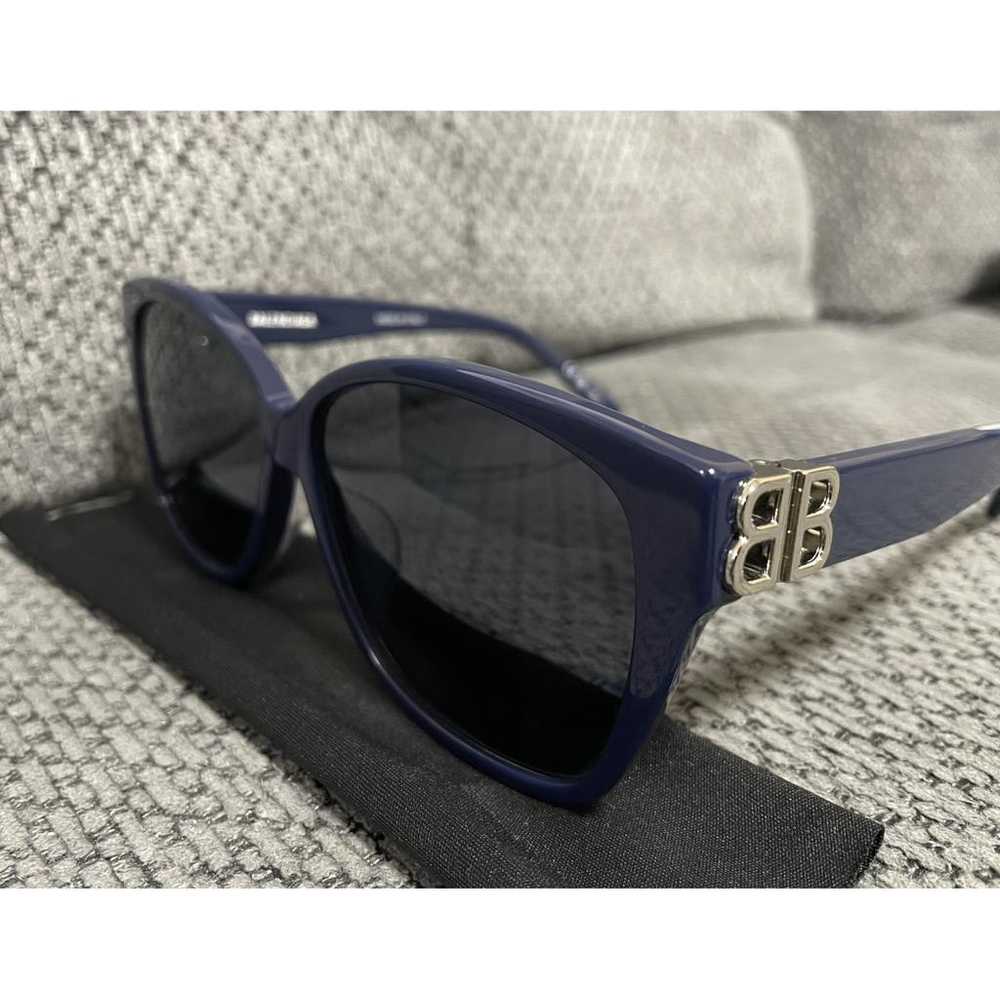 Balenciaga Oversized sunglasses - image 4